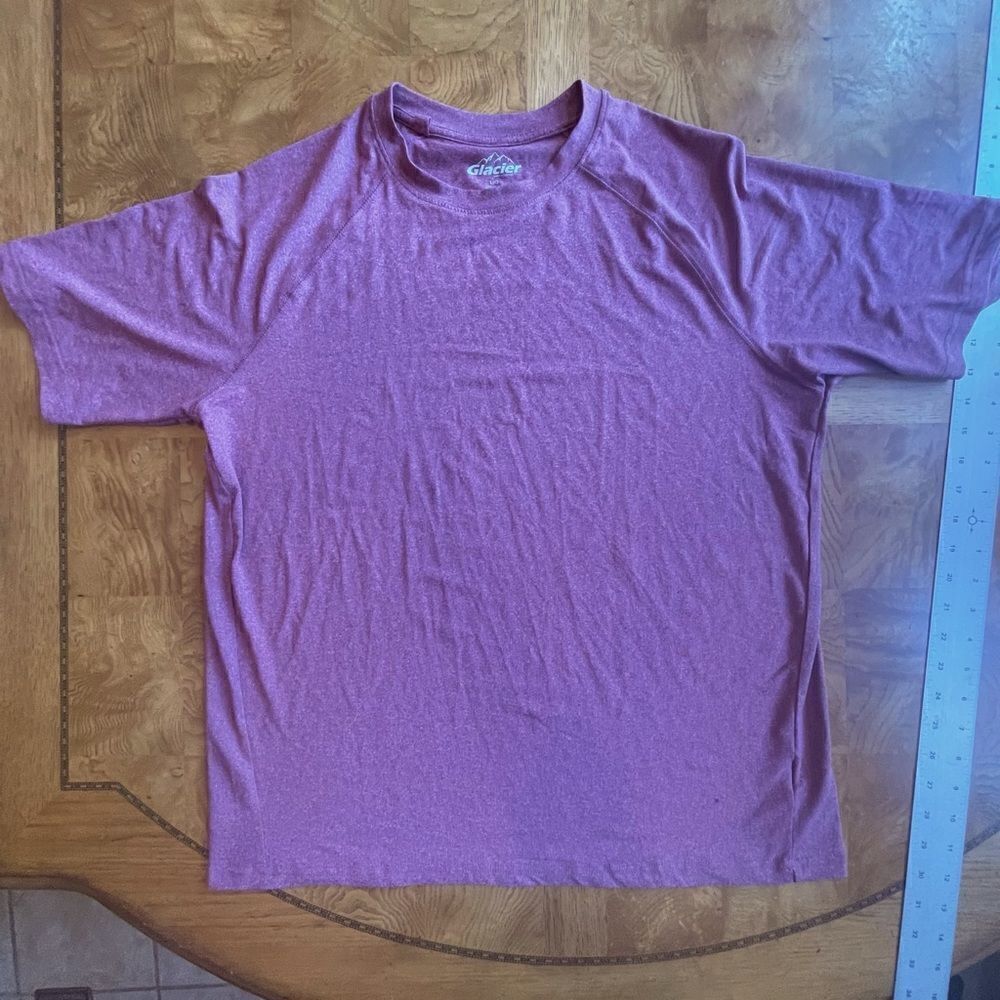 Glacier Men’s Light Wine Tee Shirt!